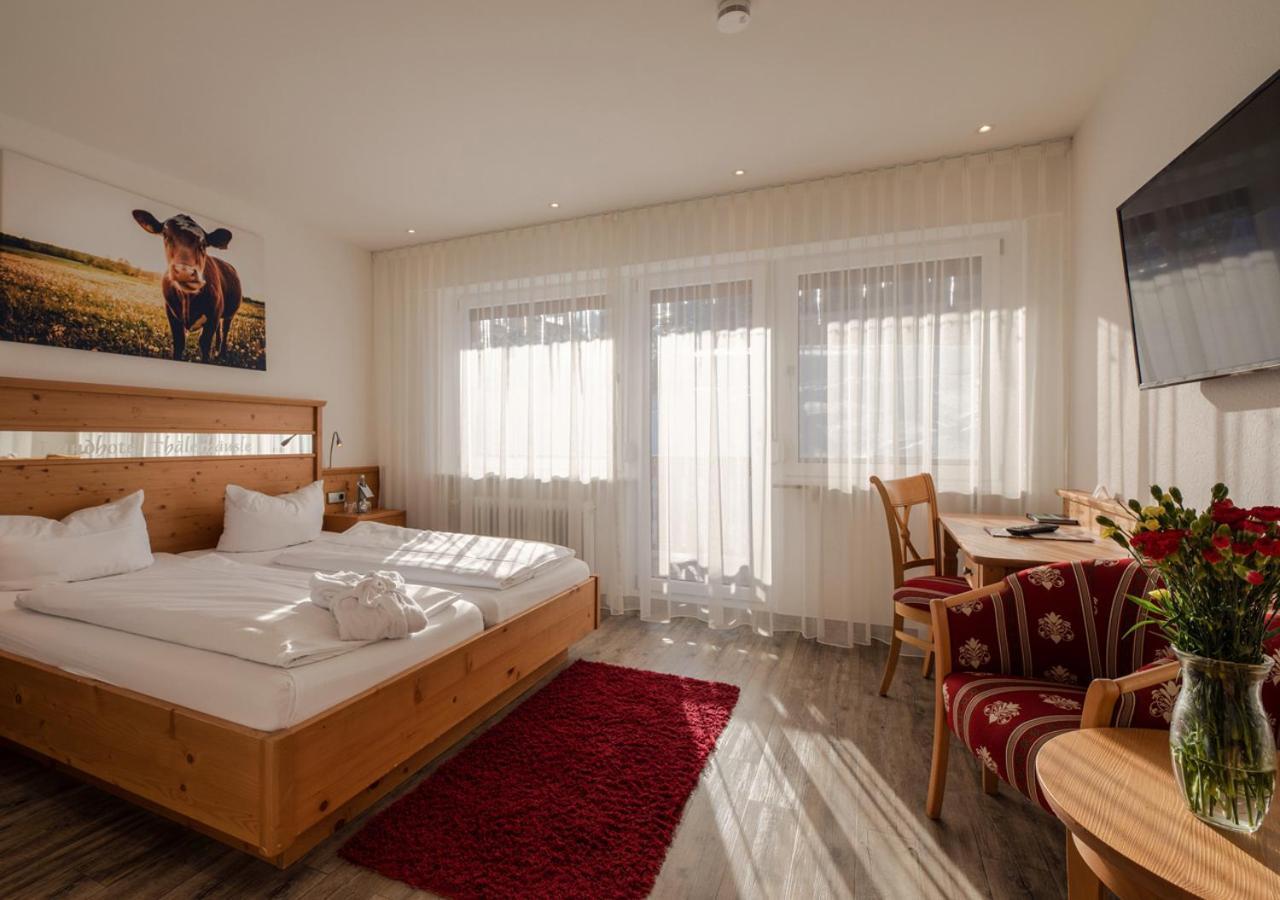 Thaelerhaeusle Hotel Furtwangen Eksteriør billede